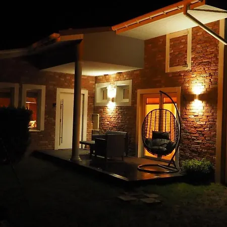 Pod Morskim Niebem *